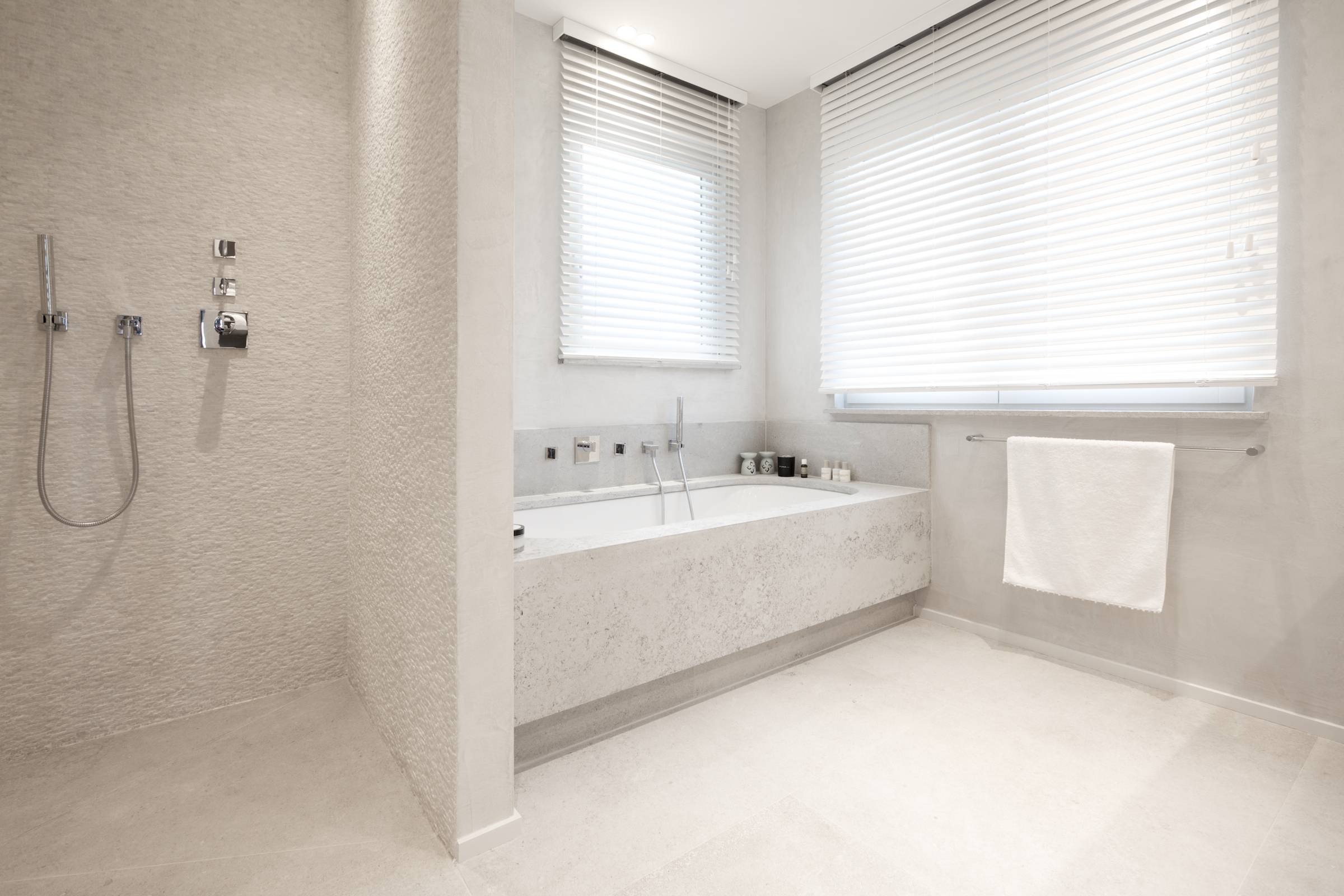 Salle de bain Renov Management, meuble sur mesure salle de bain